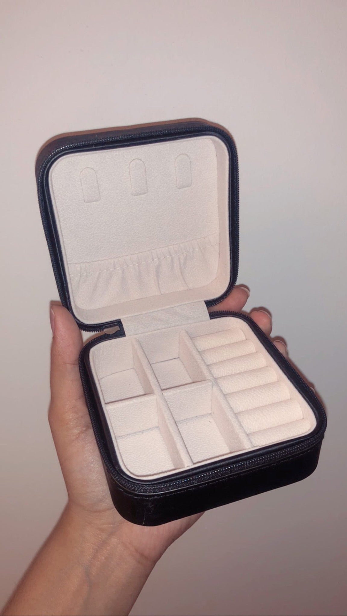 P&S Jewelry Organizer