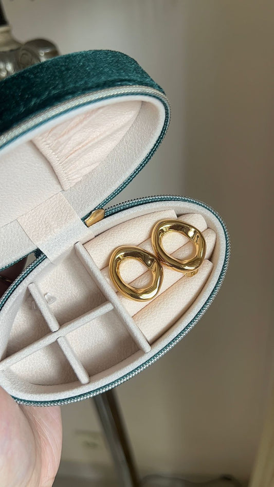Circle Studs