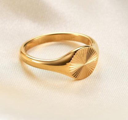 Gold Disc Ring
